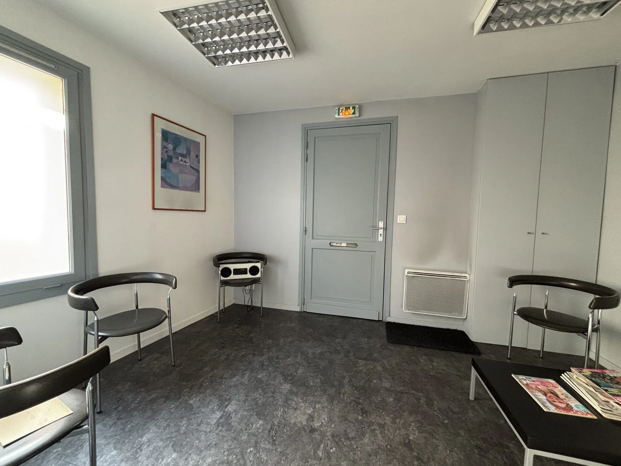 Vente Bureau de 27 m² en hyper centre d'Ambares-et-Lagrave 