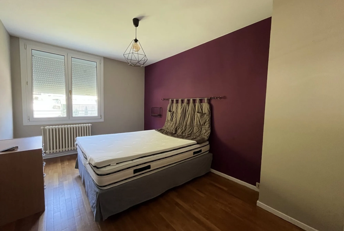 A vendre appartement T4 lumineux à Joeuf, proche commodités 