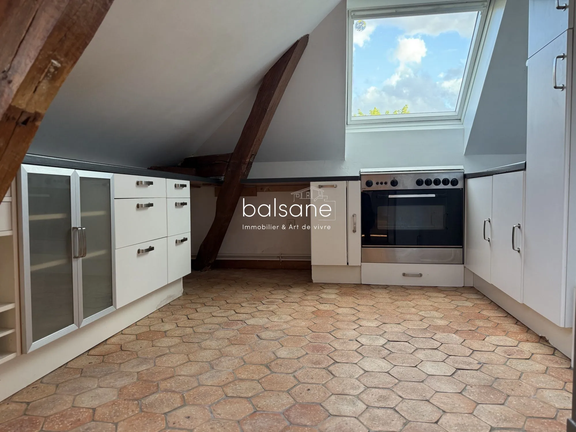 Exceptionnel appartement T4 de 90 m² avec jardin à Saint-Pierre-lès-Elbeuf 