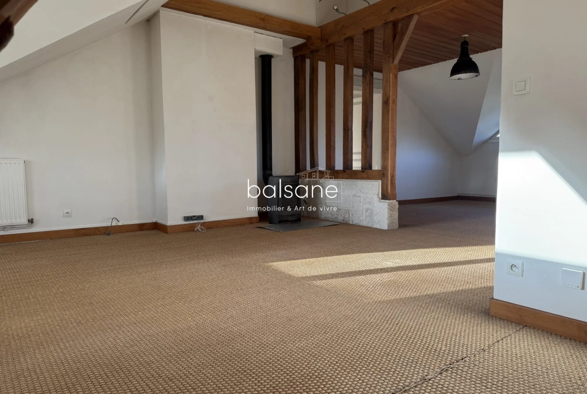 Exceptionnel appartement T4 de 90 m² avec jardin à Saint-Pierre-lès-Elbeuf 