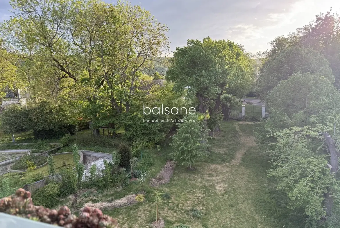 Exceptionnel appartement T4 de 90 m² avec jardin à Saint-Pierre-lès-Elbeuf 