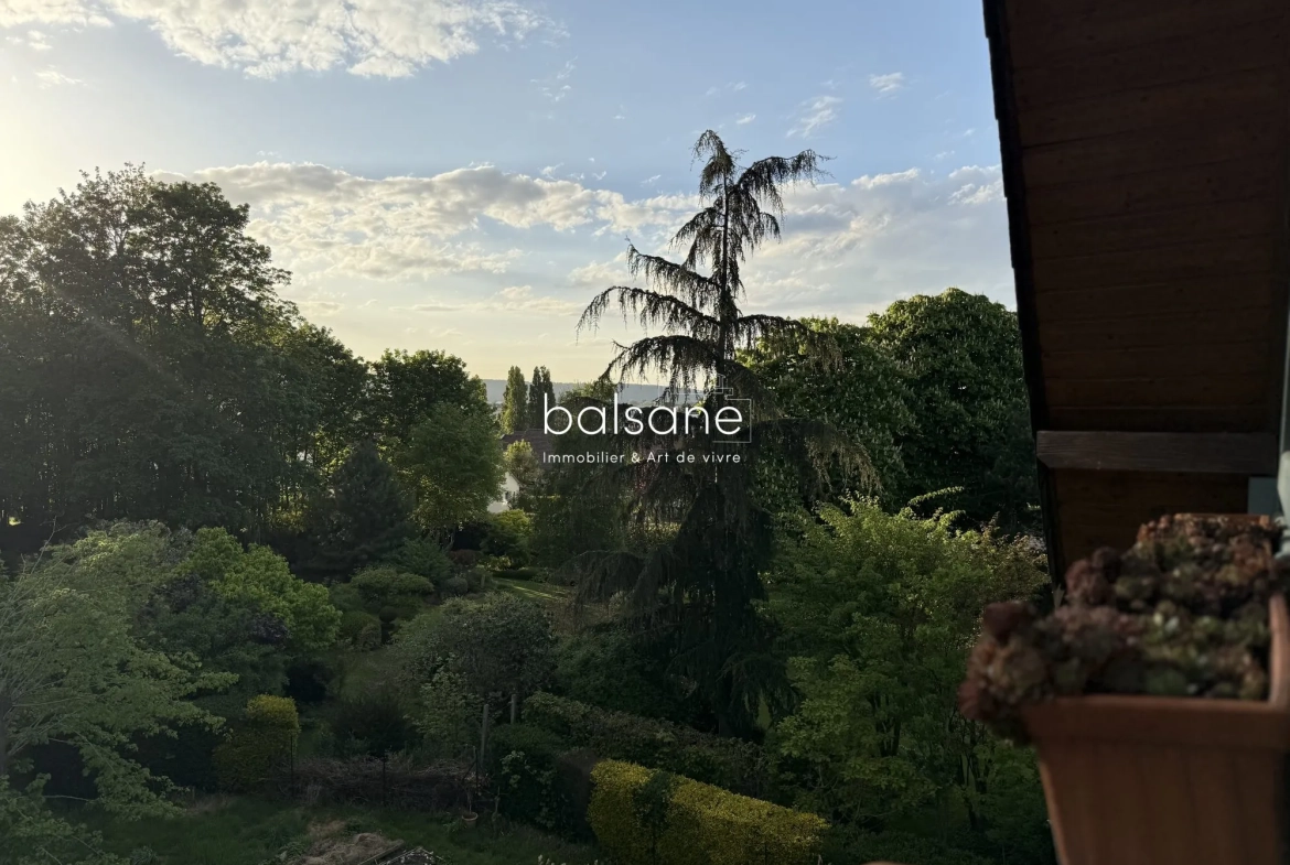 Exceptionnel appartement T4 de 90 m² avec jardin à Saint-Pierre-lès-Elbeuf 