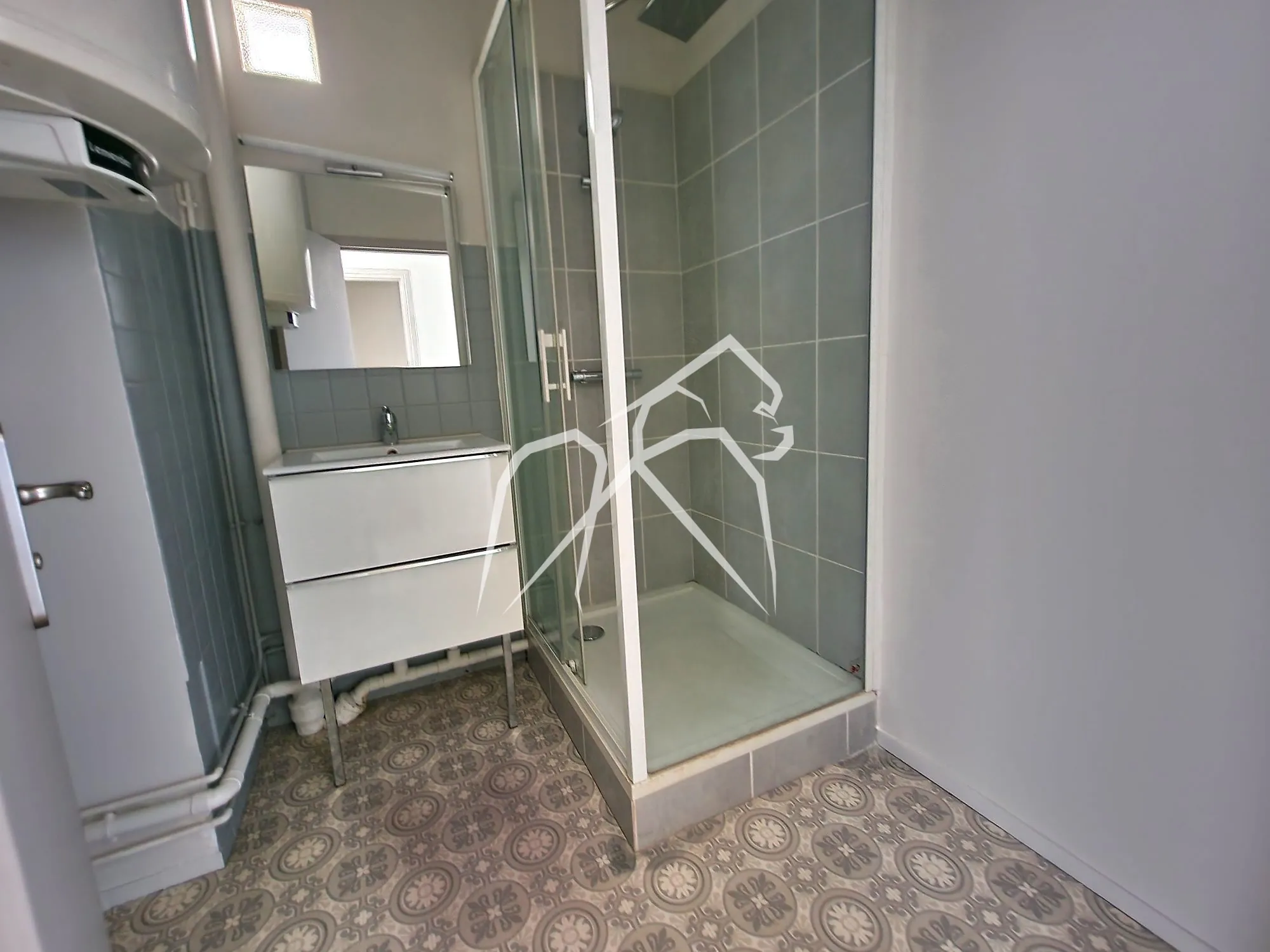 Appartement T3/4 lumineux de 61,84 m² à Rouen quai rive Sud (76100) 