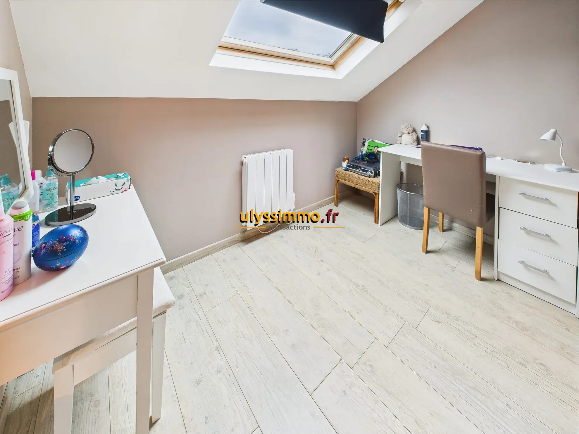 Maison familiale de 110 m² proche de Roye avec jardin et terrasse 