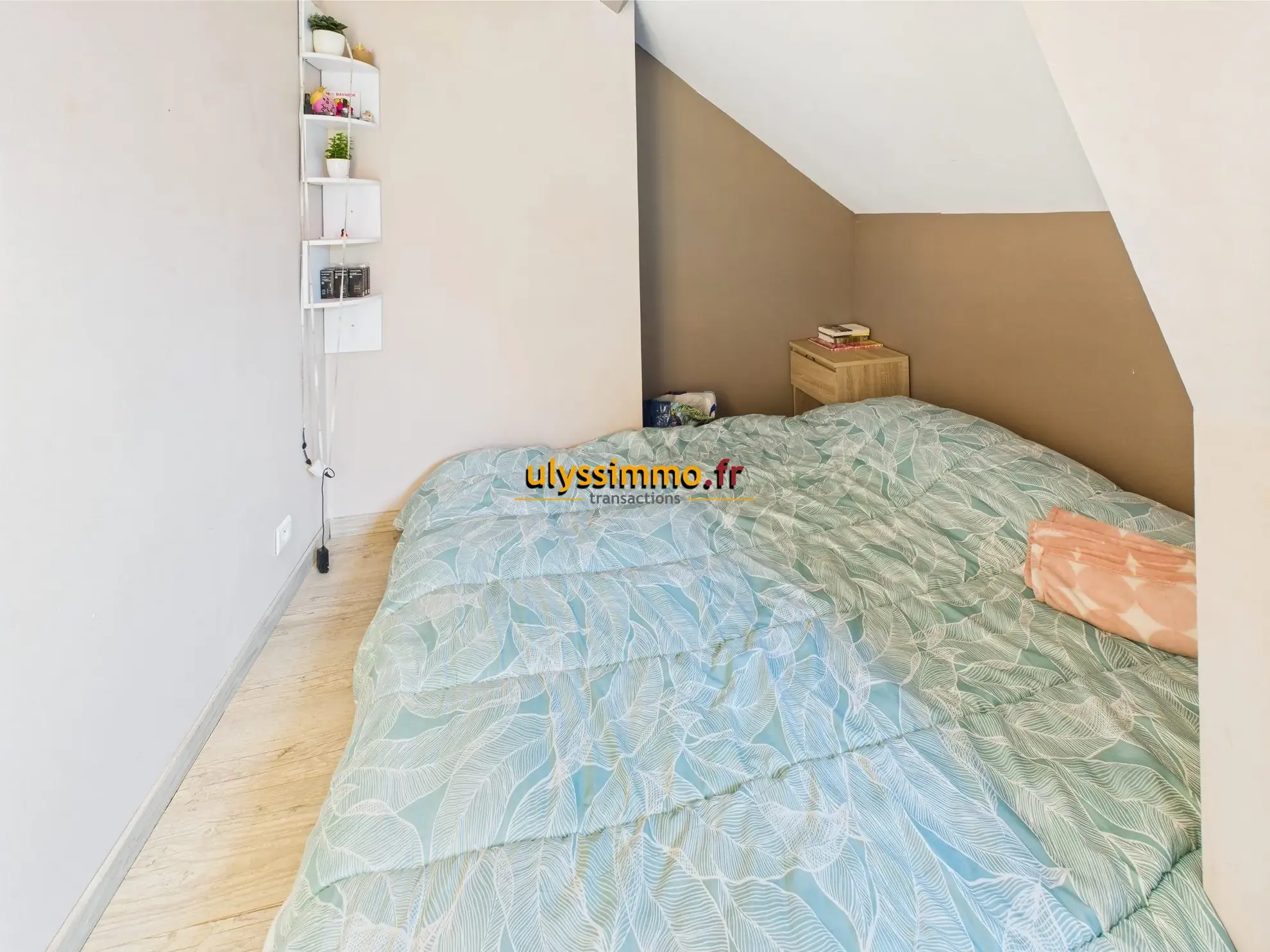 chambre 3 Maison familiale de 110 m² proche de Roye avec jardin et terrasse 
