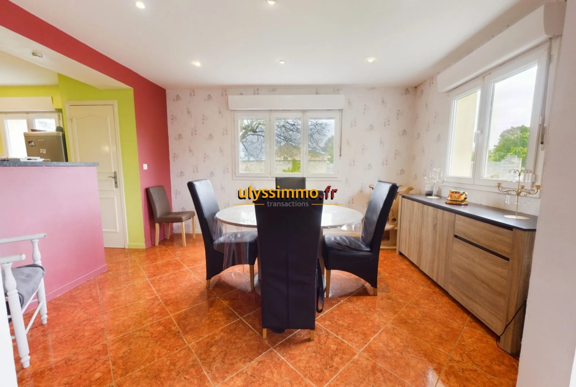 Maison familiale de 110 m² proche de Roye avec jardin et terrasse 