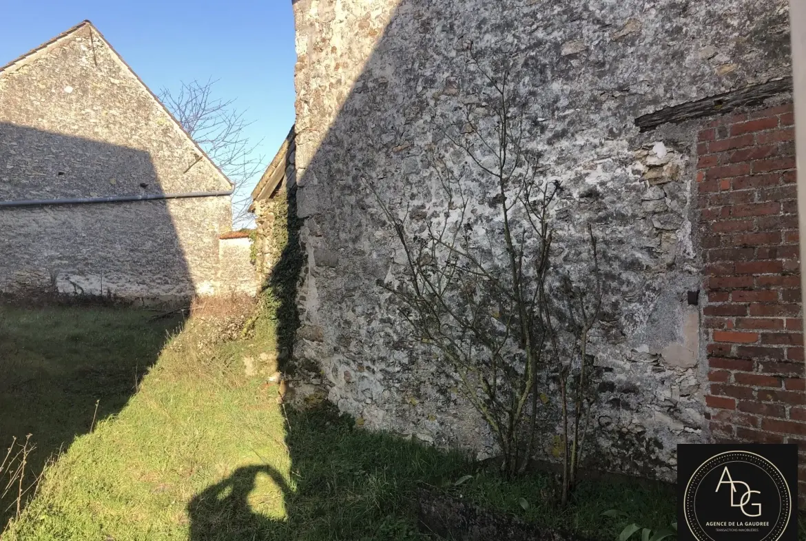 Grange à aménager avec jardin privé à Dourdan Sud - Opportunité de rénovation 