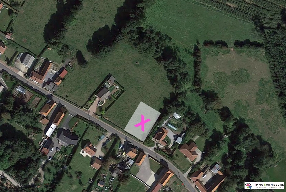 Terrain constructible de 1000 m² à Azincourt, proche de Fruges 