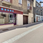 Immeuble à Montcenis de 354 m² avec local commercial et appartement lumineux
