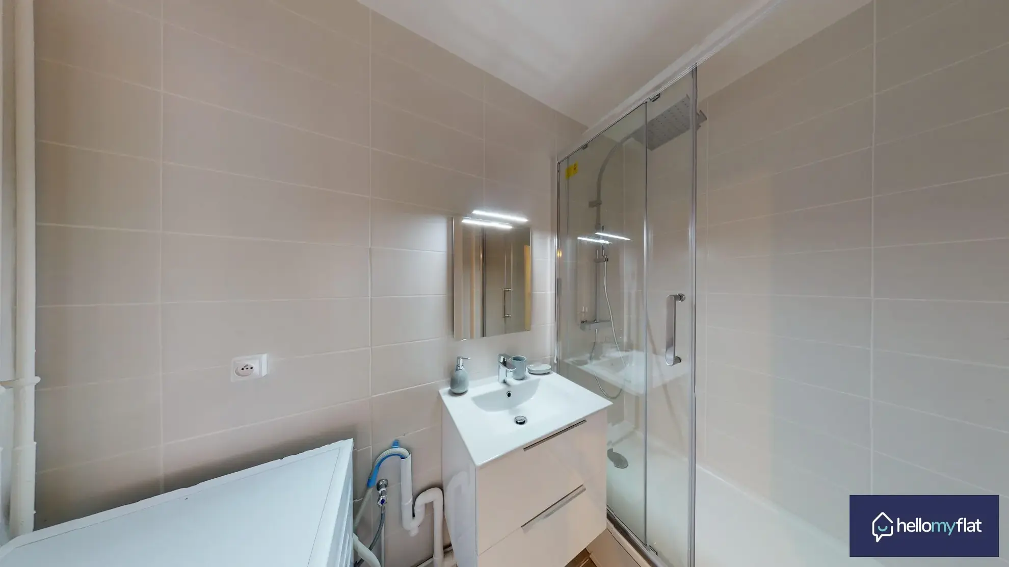 Appartement 3 pièces meublé à Reims, emplacement privilégié, idéal investissement ou résidence principale 