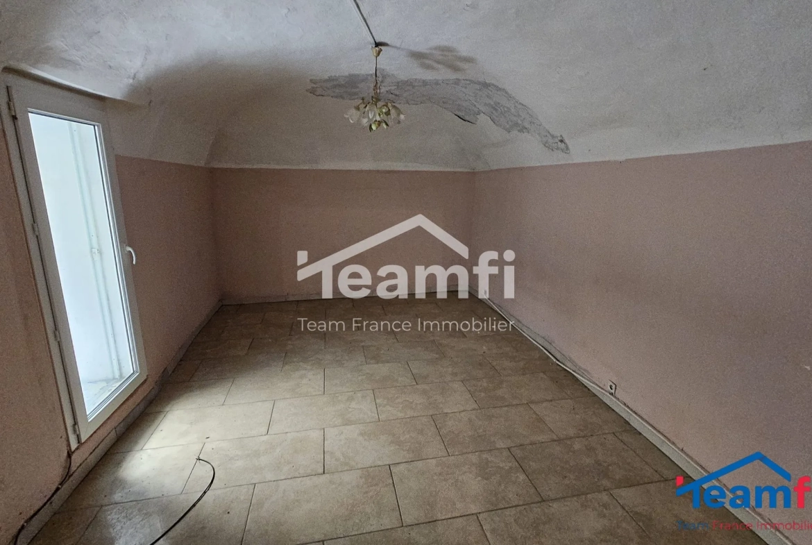 Magnifique maison en pierre à Les Mages avec fort potentiel à proximité d'Alès 