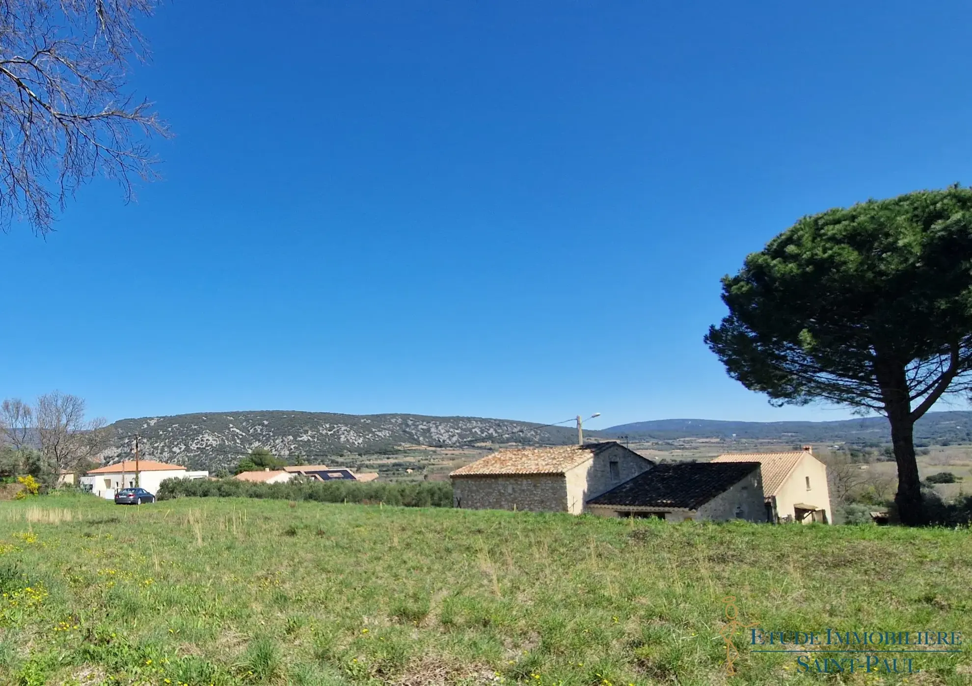 Achat terrain constructible de 300m² à Saint Jean de Fos 