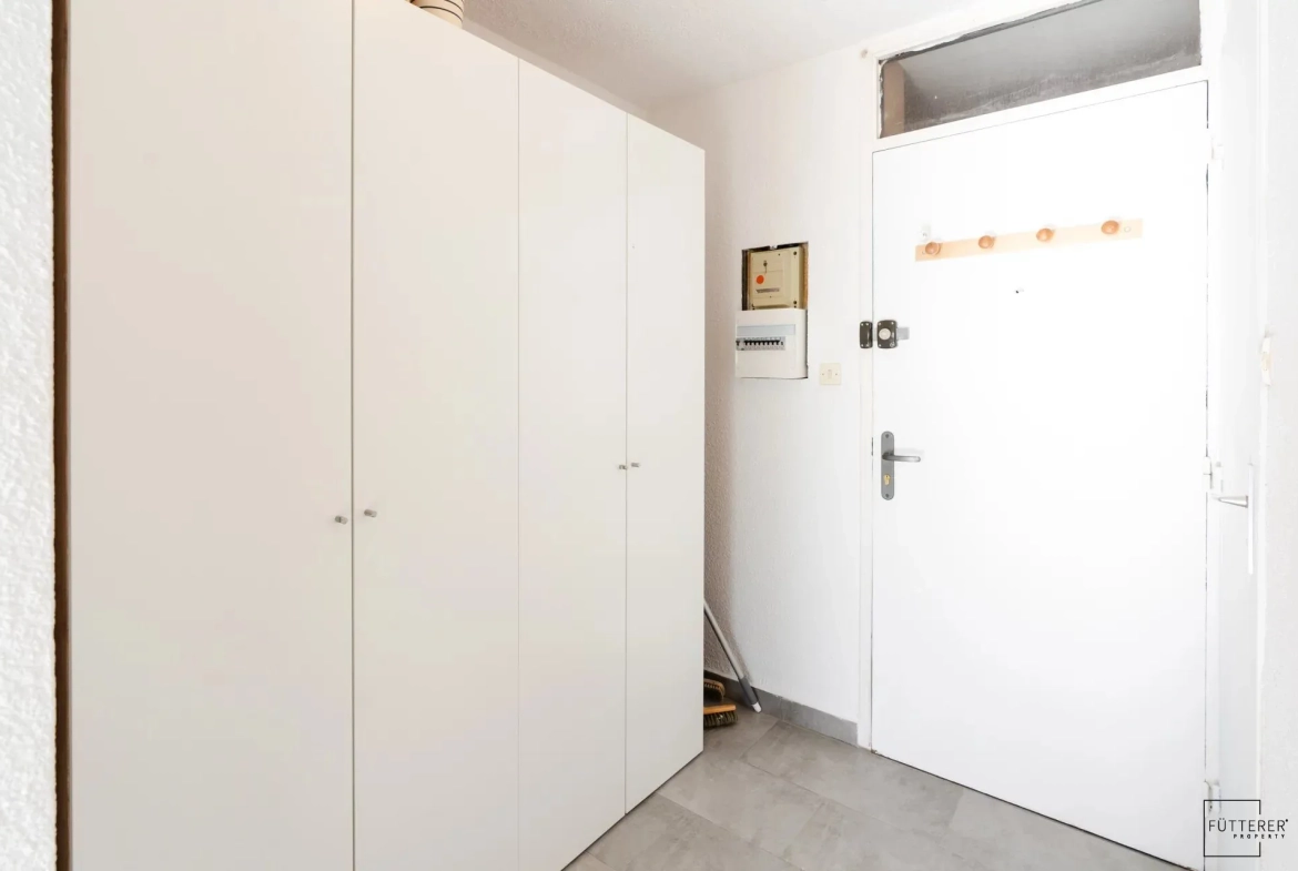 À vendre appartement duplex 2 pièces à Gruissan avec terrasse et parking privé 