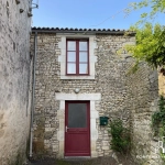 Charmante maison de ville à vendre à Fontenay-le-Comte - 43 m²