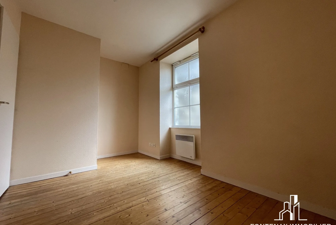 Charmante maison de ville à vendre à Fontenay-le-Comte - 43 m² 