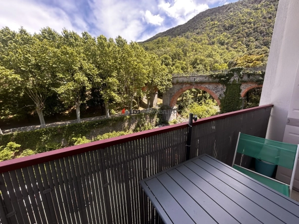 Studio lumineux avec vue sur les montagnes à Amélie-les-Bains-Palalda