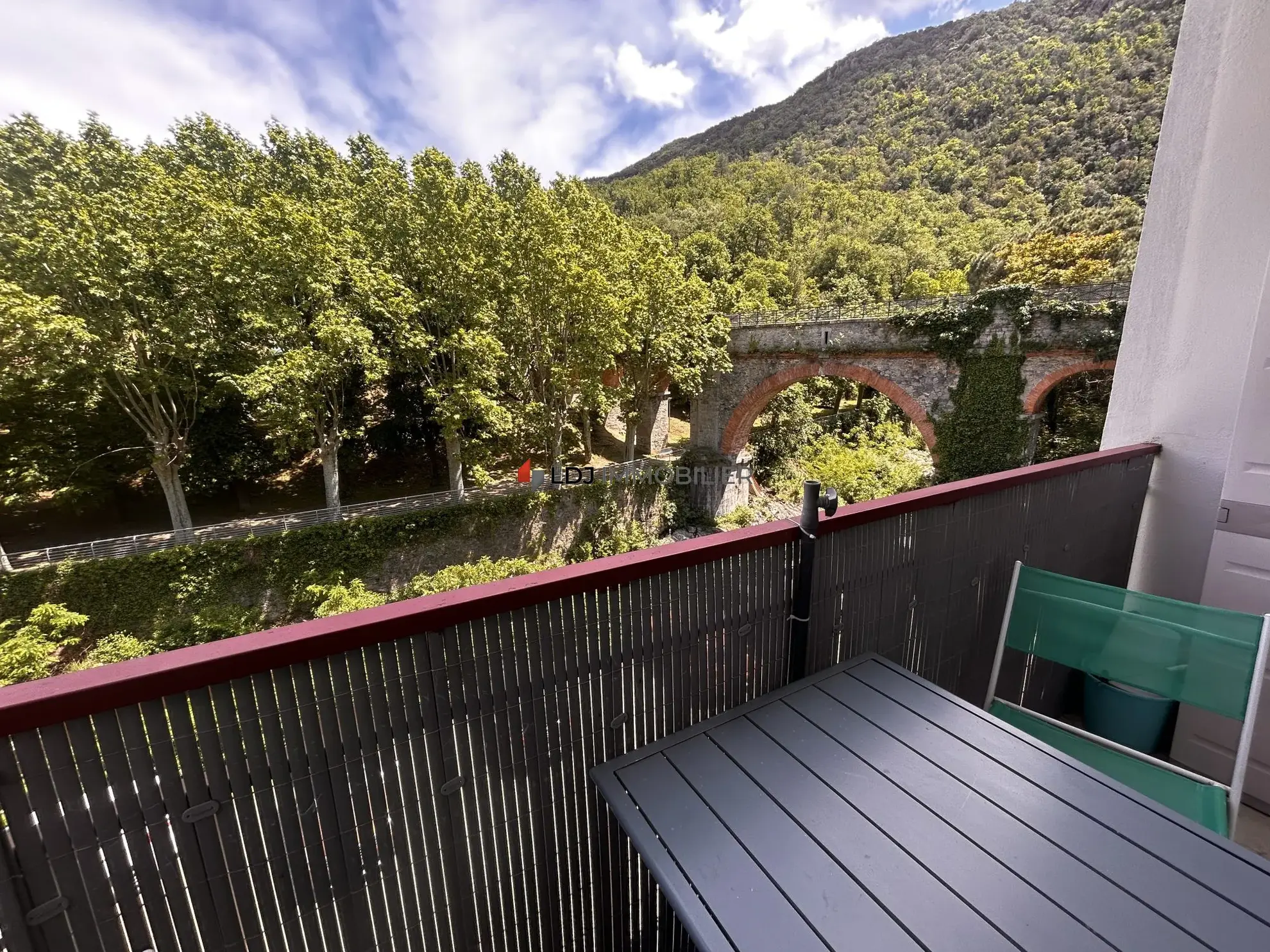 Studio lumineux avec vue sur les montagnes à Amélie-les-Bains-Palalda 