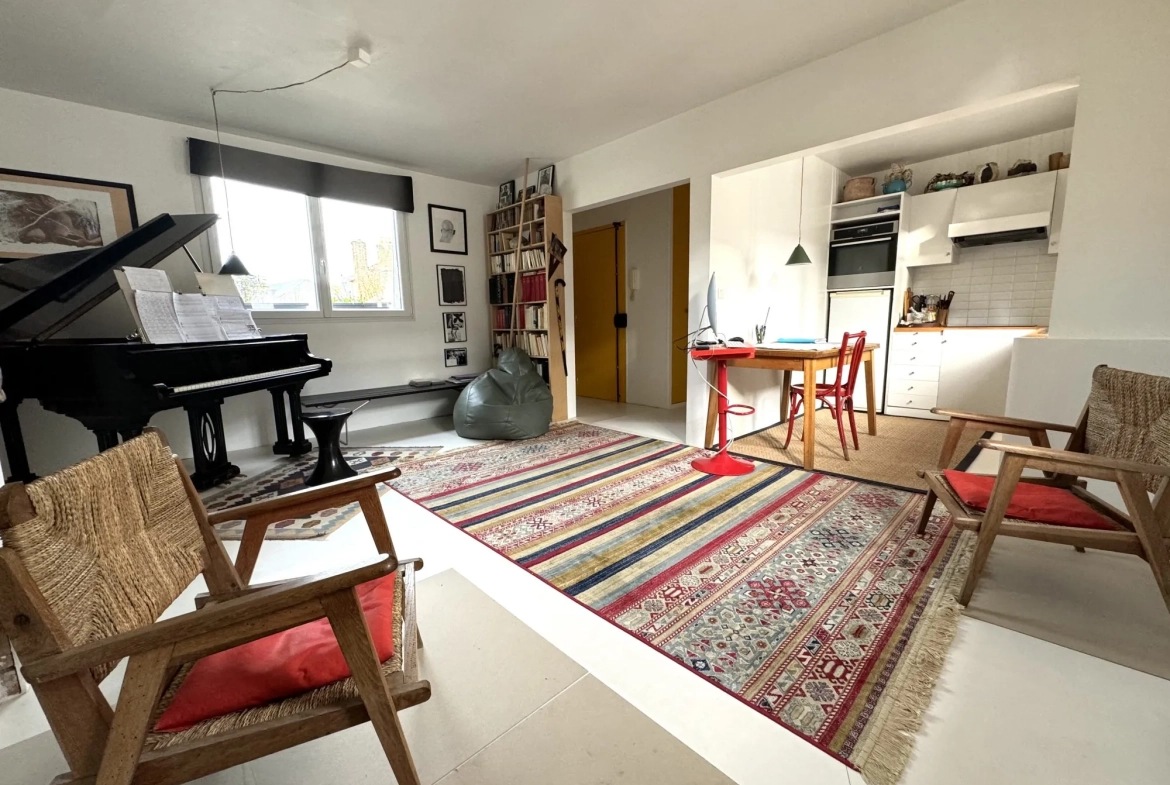 Appartement de 44 m² au Havre, dernier étage, avec séjour traversant est/ouest 