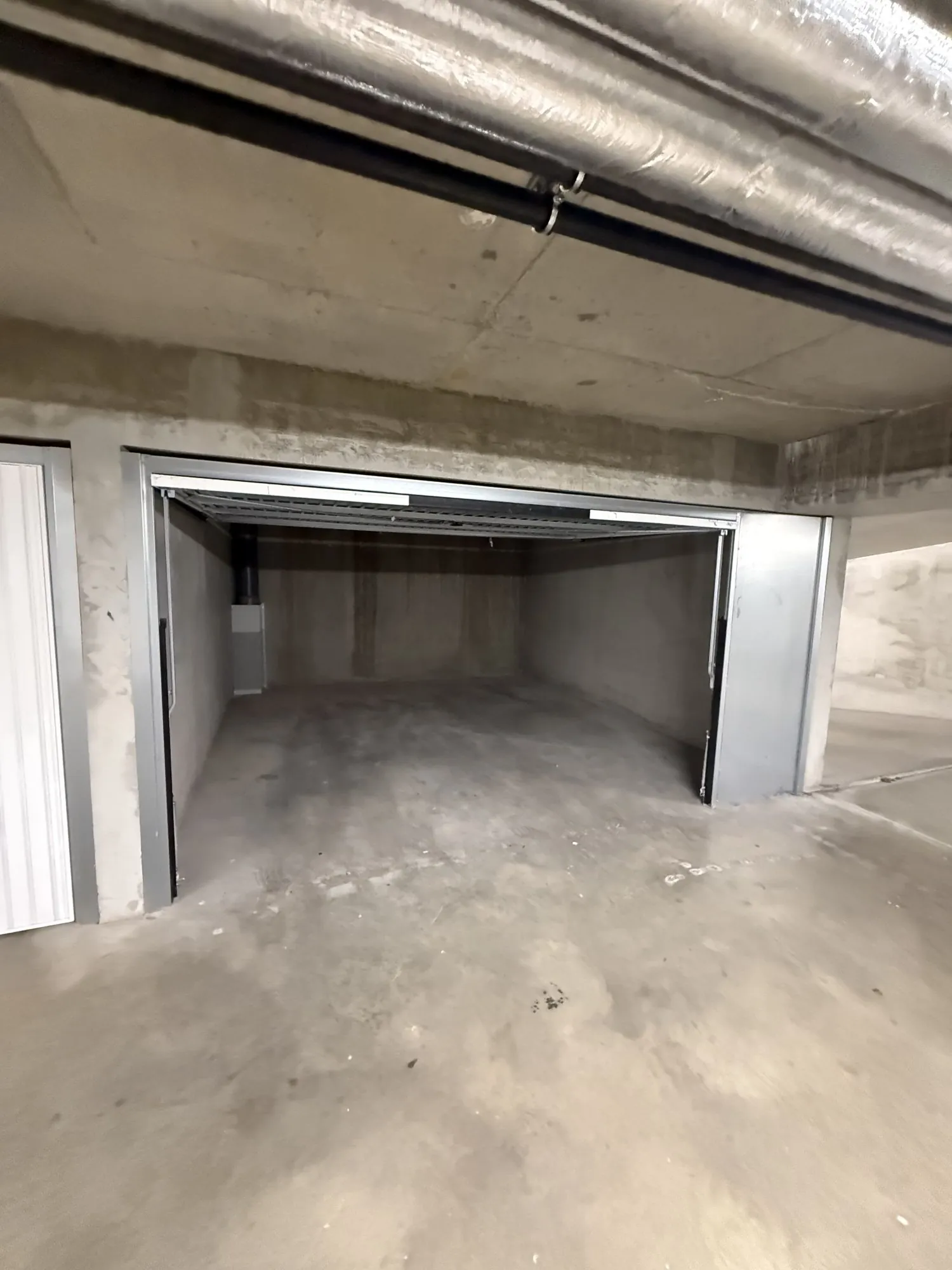 Garage PMR à vendre ou louer dans le 8ème arrondissement de Lyon 