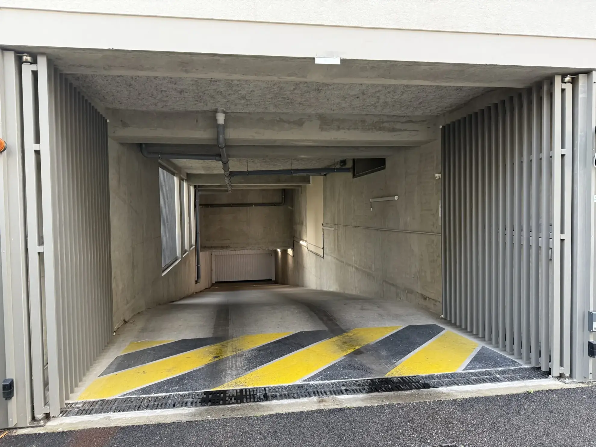 Garage PMR à vendre ou louer dans le 8ème arrondissement de Lyon 