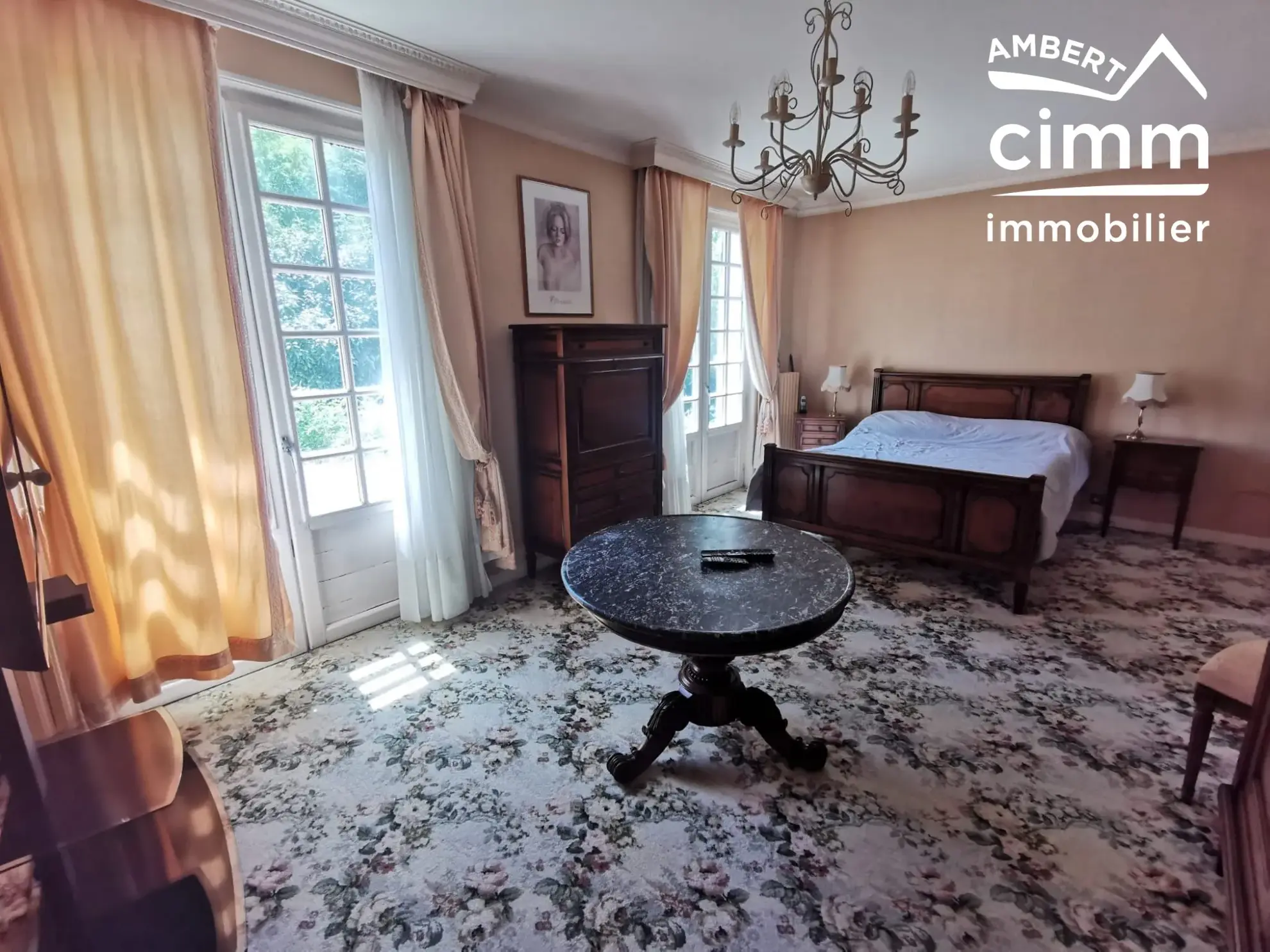 Maison à Viverols avec grand parc arboré à vendre - Projet de rénovation 