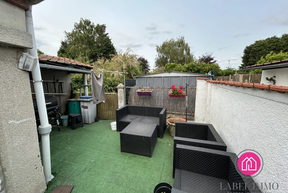 Maison 4 chambres à Waziers - 110 m² avec terrasse 