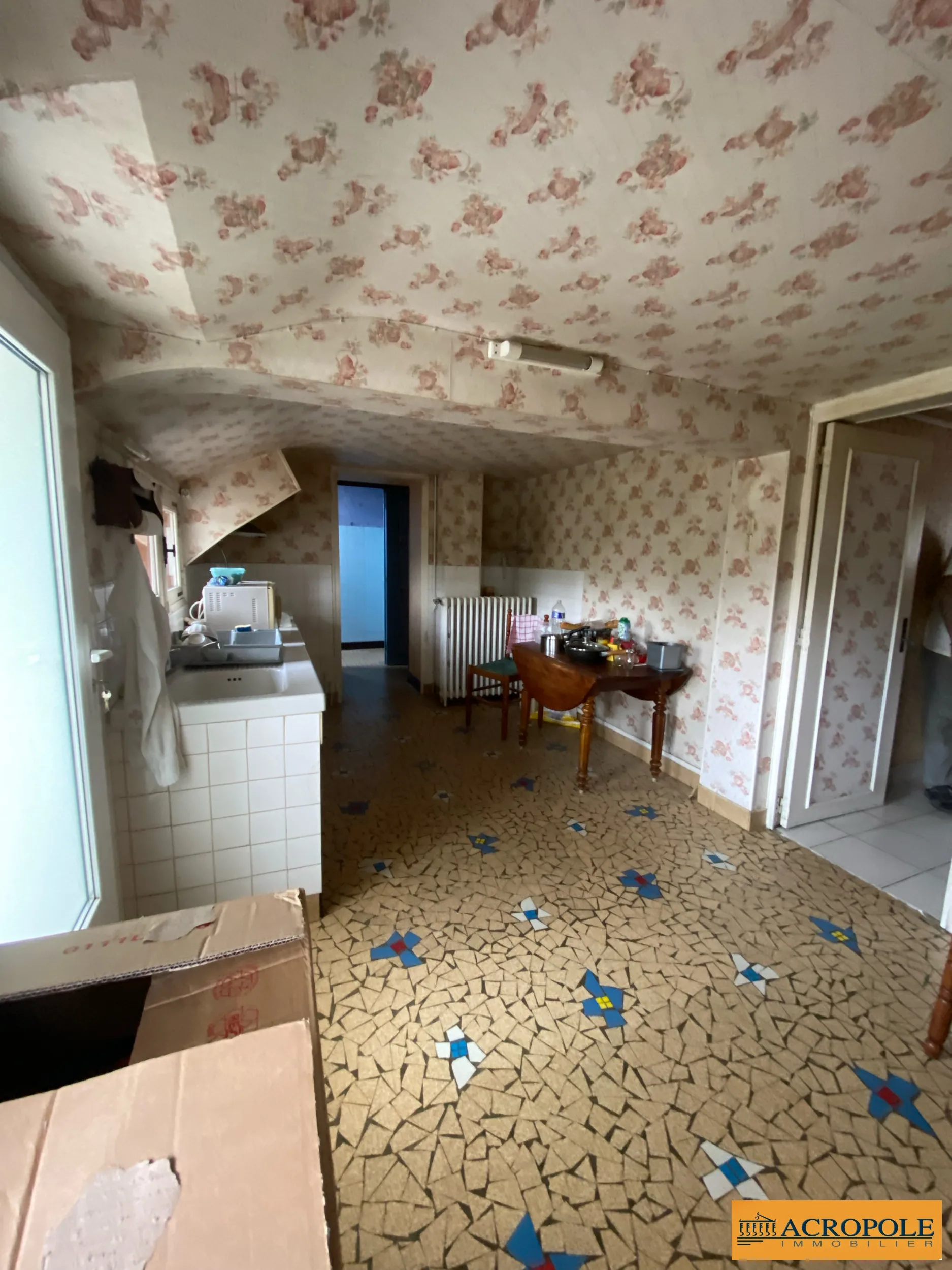 Maison à vendre à Poilly lez Gien avec 2 chambres et terrain clos 