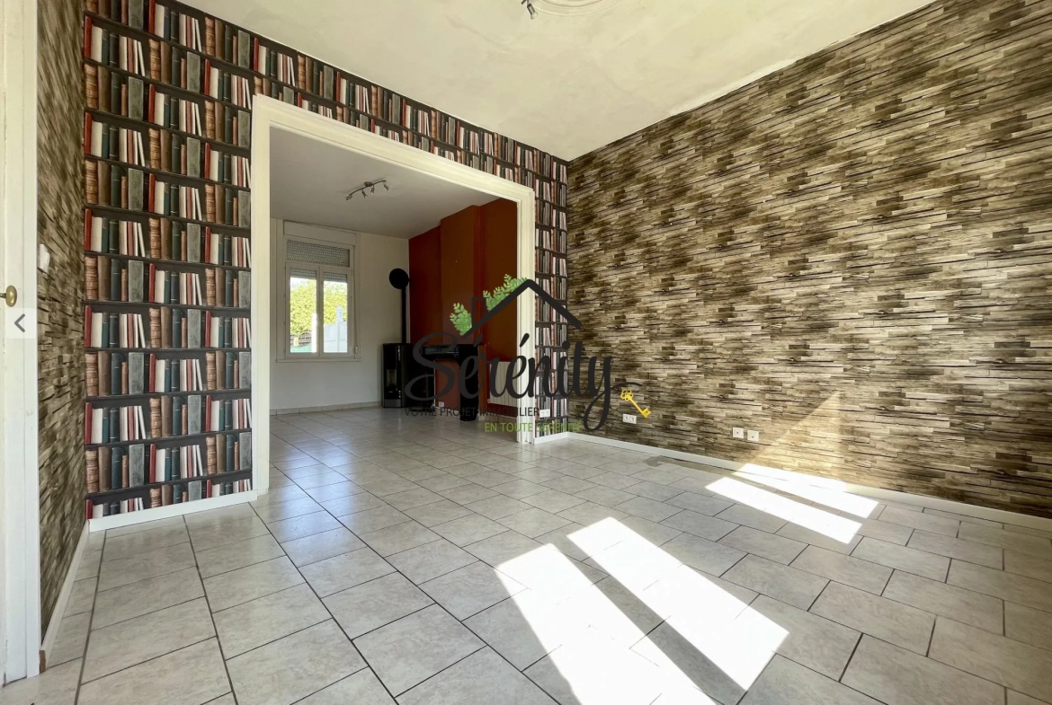 Maison mitoyenne à vendre à Hasnon – 85 m², proche toutes commodités 