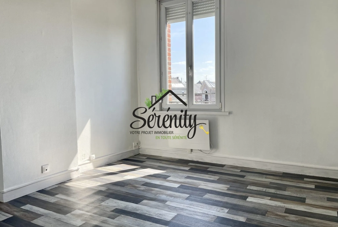 Maison mitoyenne à vendre à Hasnon – 85 m², proche toutes commodités 