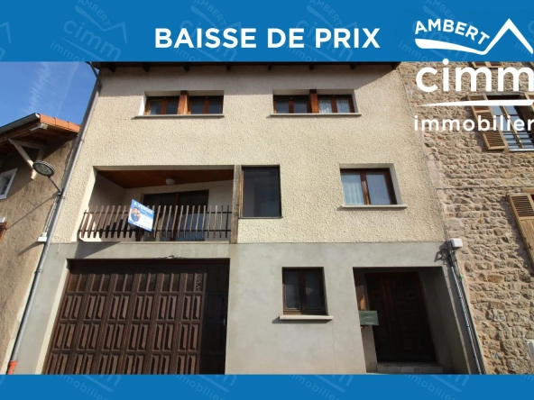 A vendre maison à Ambert avec 4 chambres, garage, vue dégagée, rénovations à prévoir