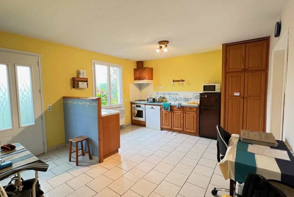Belle maison familiale avec jardin à Aumale, 5 chambres, garage et grande terrasse 