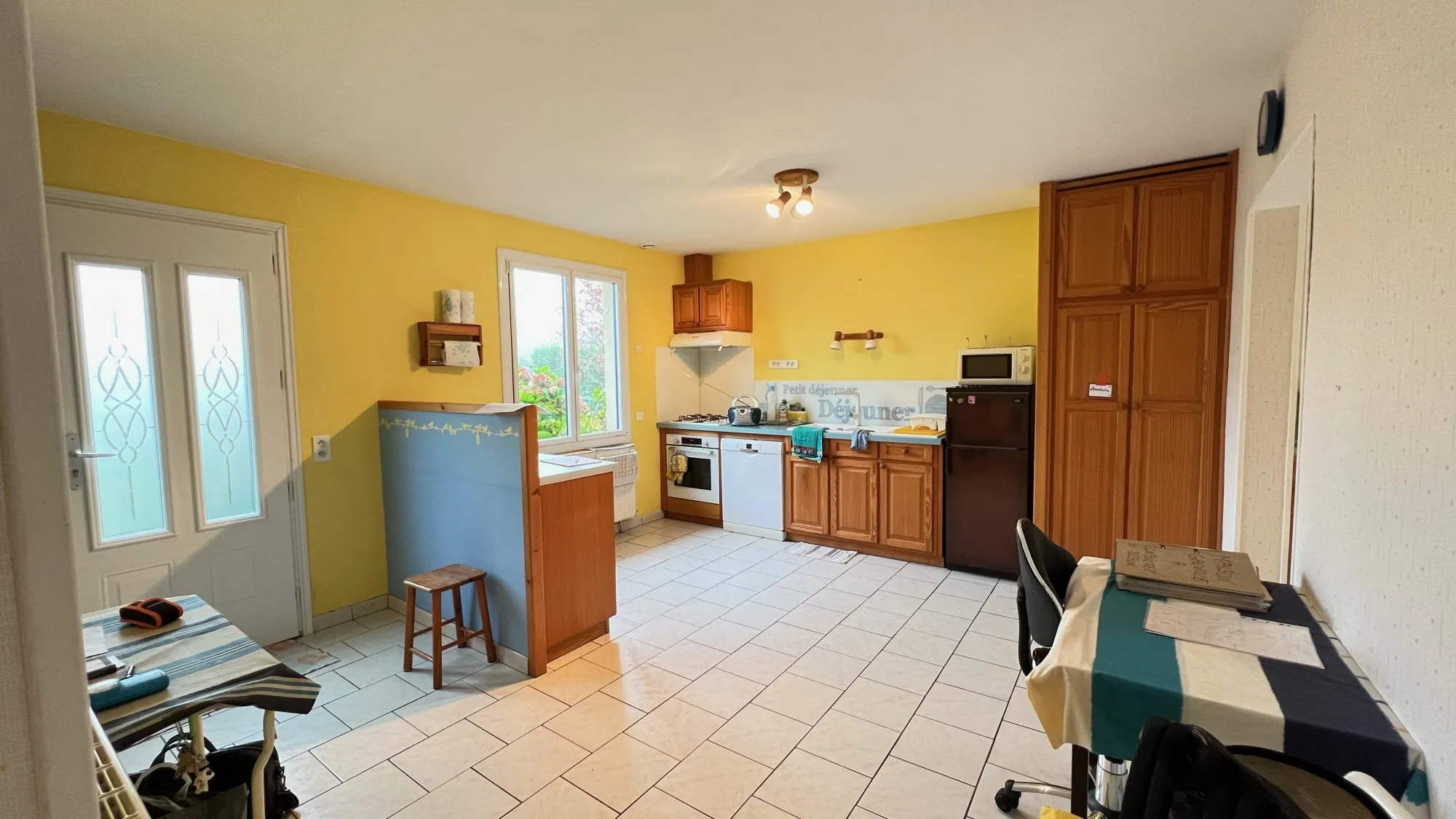 Belle maison familiale avec jardin à Aumale, 5 chambres, garage et grande terrasse 