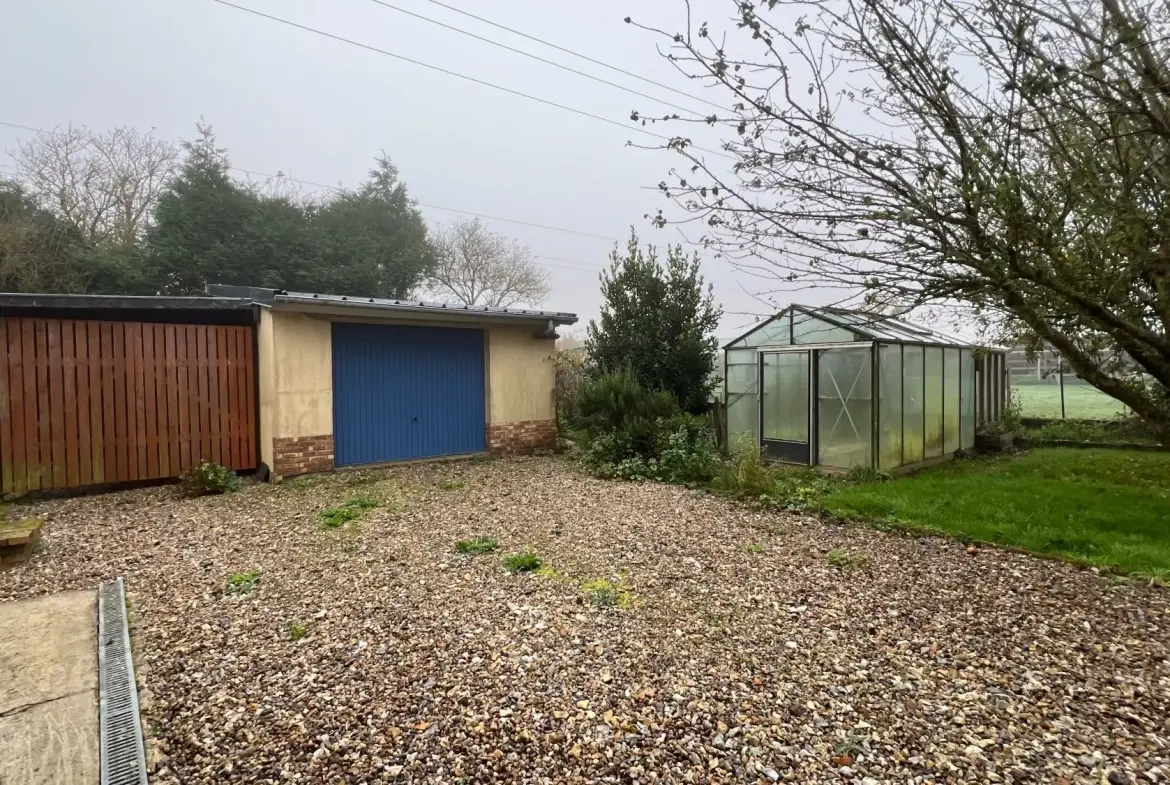 Belle maison familiale avec jardin à Aumale, 5 chambres, garage et grande terrasse 