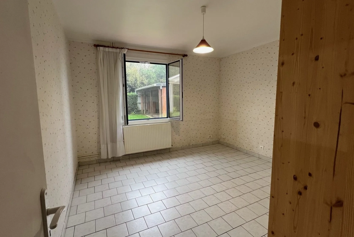 Belle maison familiale avec jardin à Aumale, 5 chambres, garage et grande terrasse 