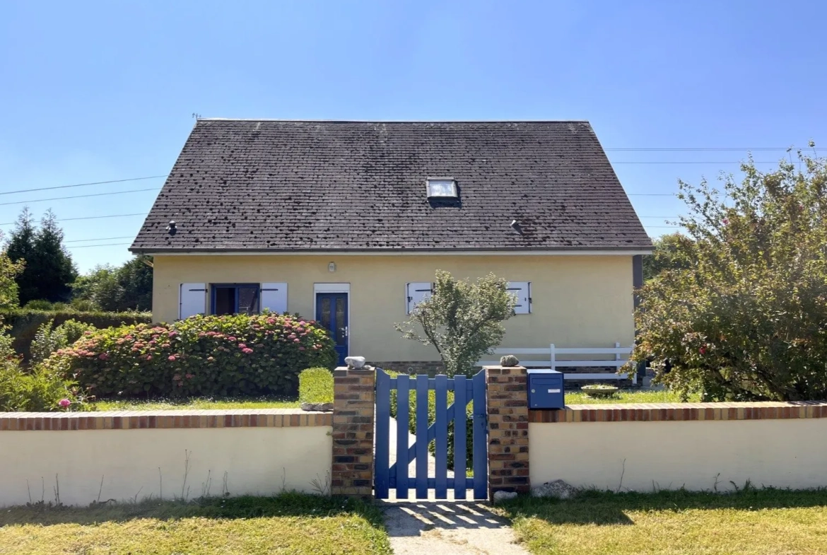 Belle maison familiale avec jardin à Aumale, 5 chambres, garage et grande terrasse 