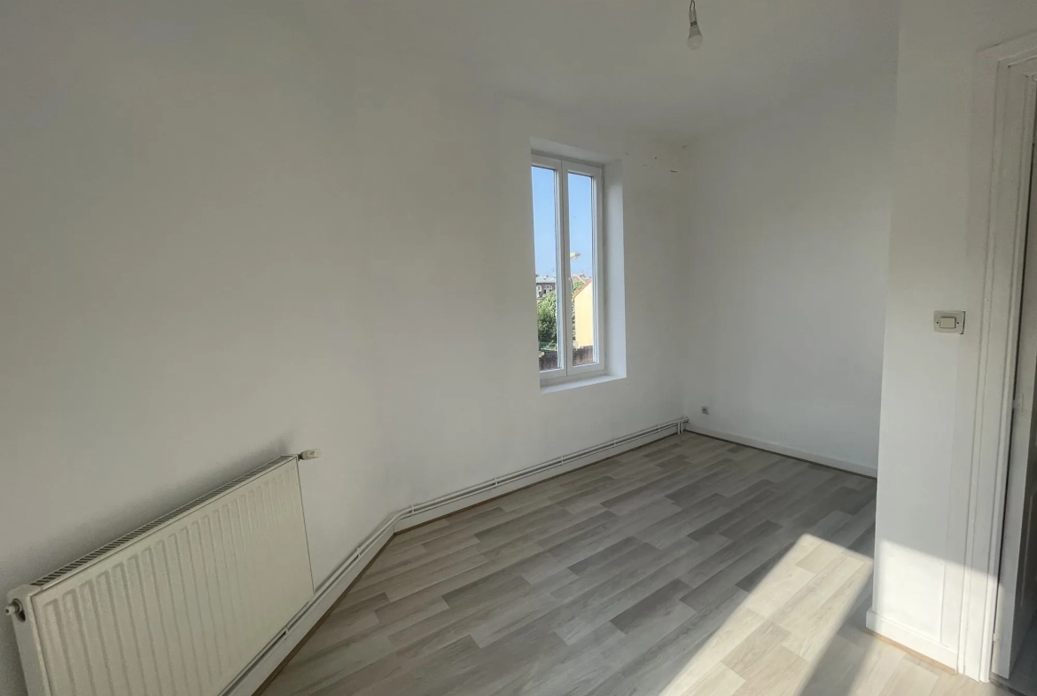 Investissement immobilier à Roubaix : Immeuble de rapport avec forte rentabilité 