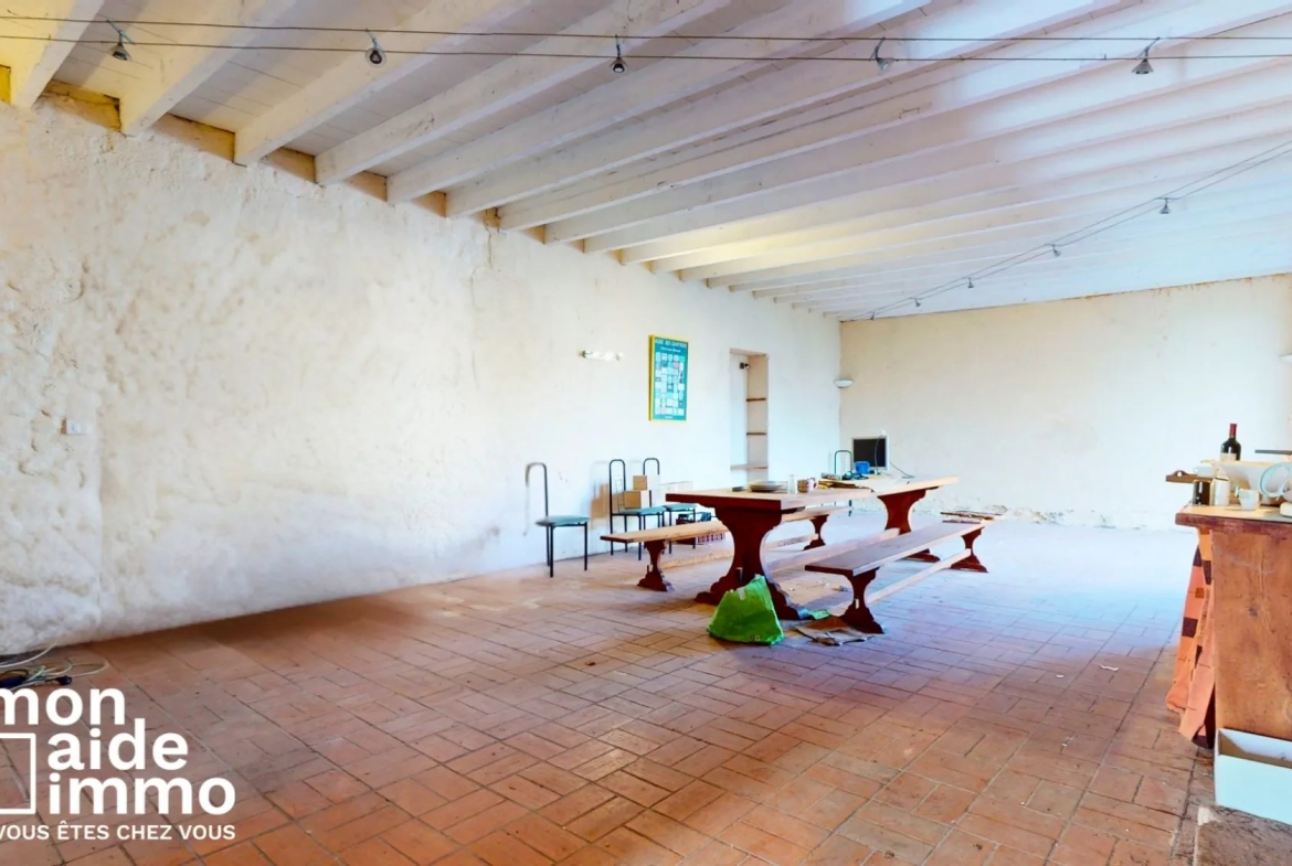 Maison à rénover de 80m² avec jardin et potentiel à Naujan et Postiac 