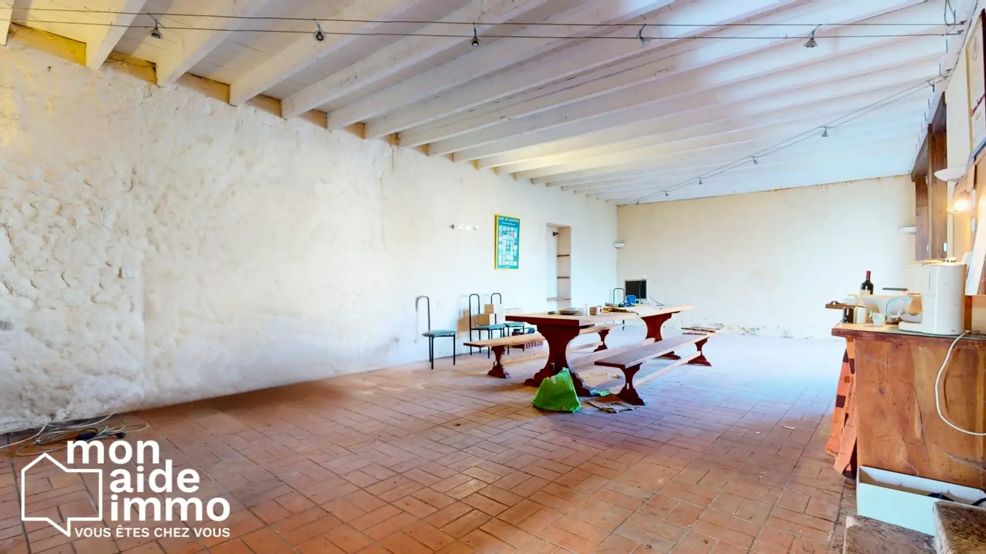 Maison à rénover de 80m² avec jardin et potentiel à Naujan et Postiac 