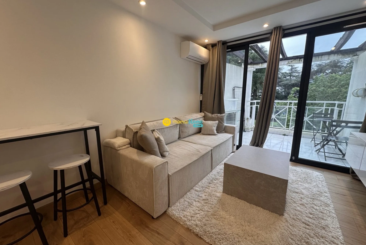 Appartement rénové de 28 m² avec piscine à Cannes Villa Francia 