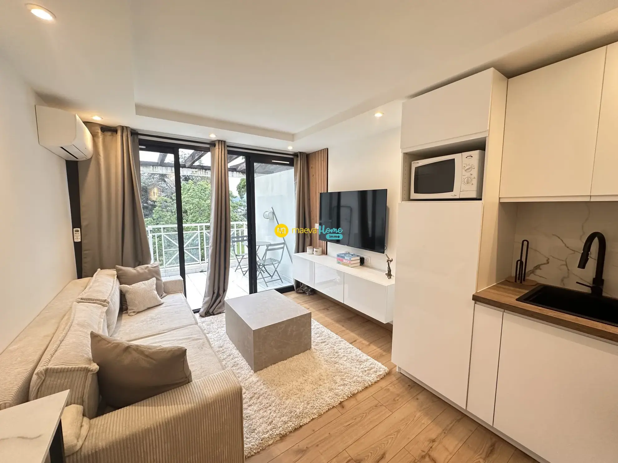 Appartement rénové de 28 m² avec piscine à Cannes Villa Francia 
