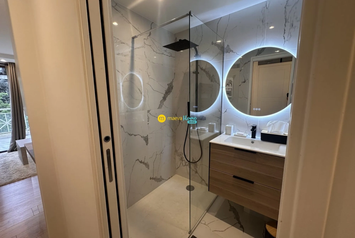 Appartement rénové de 28 m² avec piscine à Cannes Villa Francia 