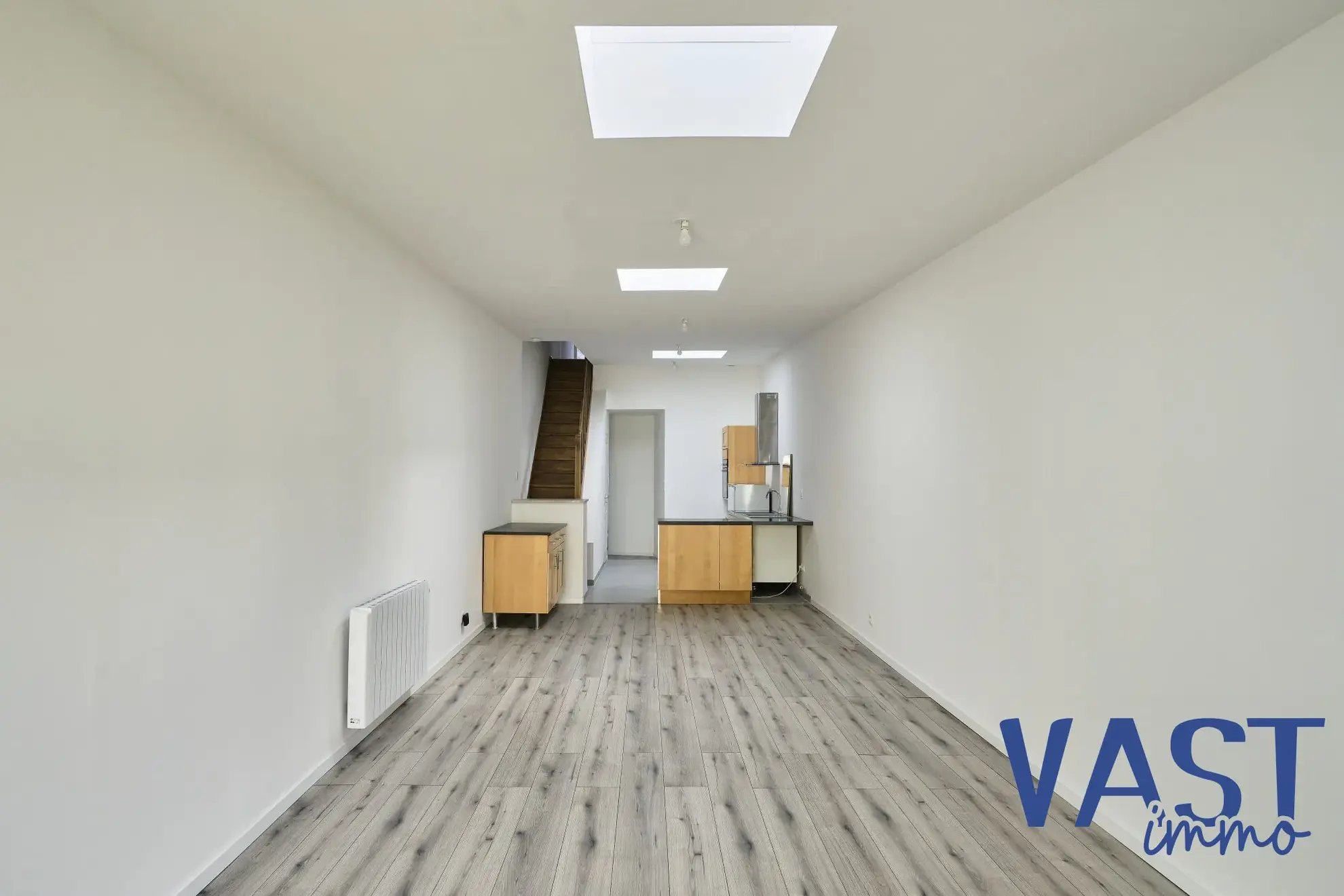 Maison 92m² rénovée avec terrasse à Roubaix - Opportunité à saisir 
