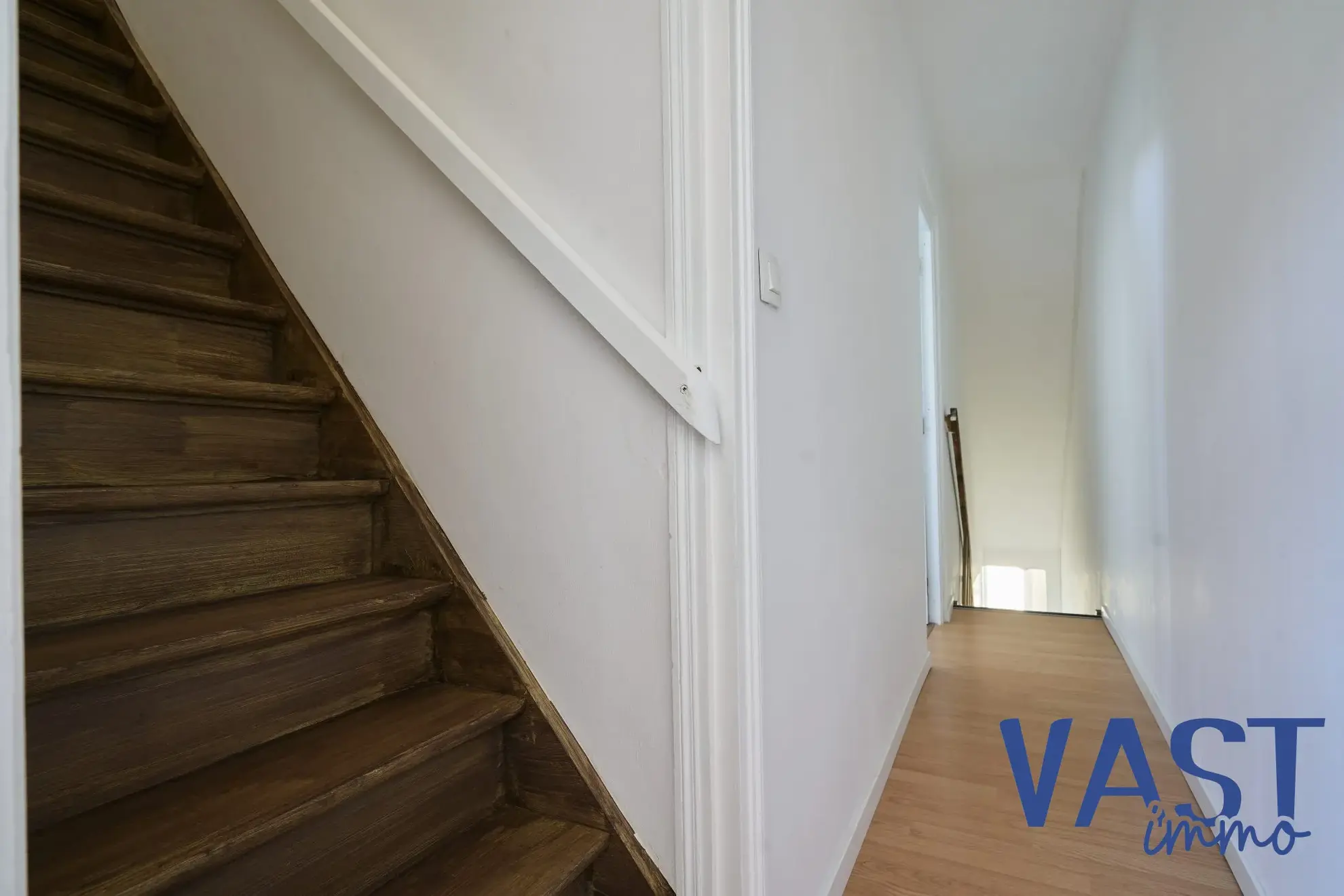 Maison 92m² rénovée avec terrasse à Roubaix - Opportunité à saisir 