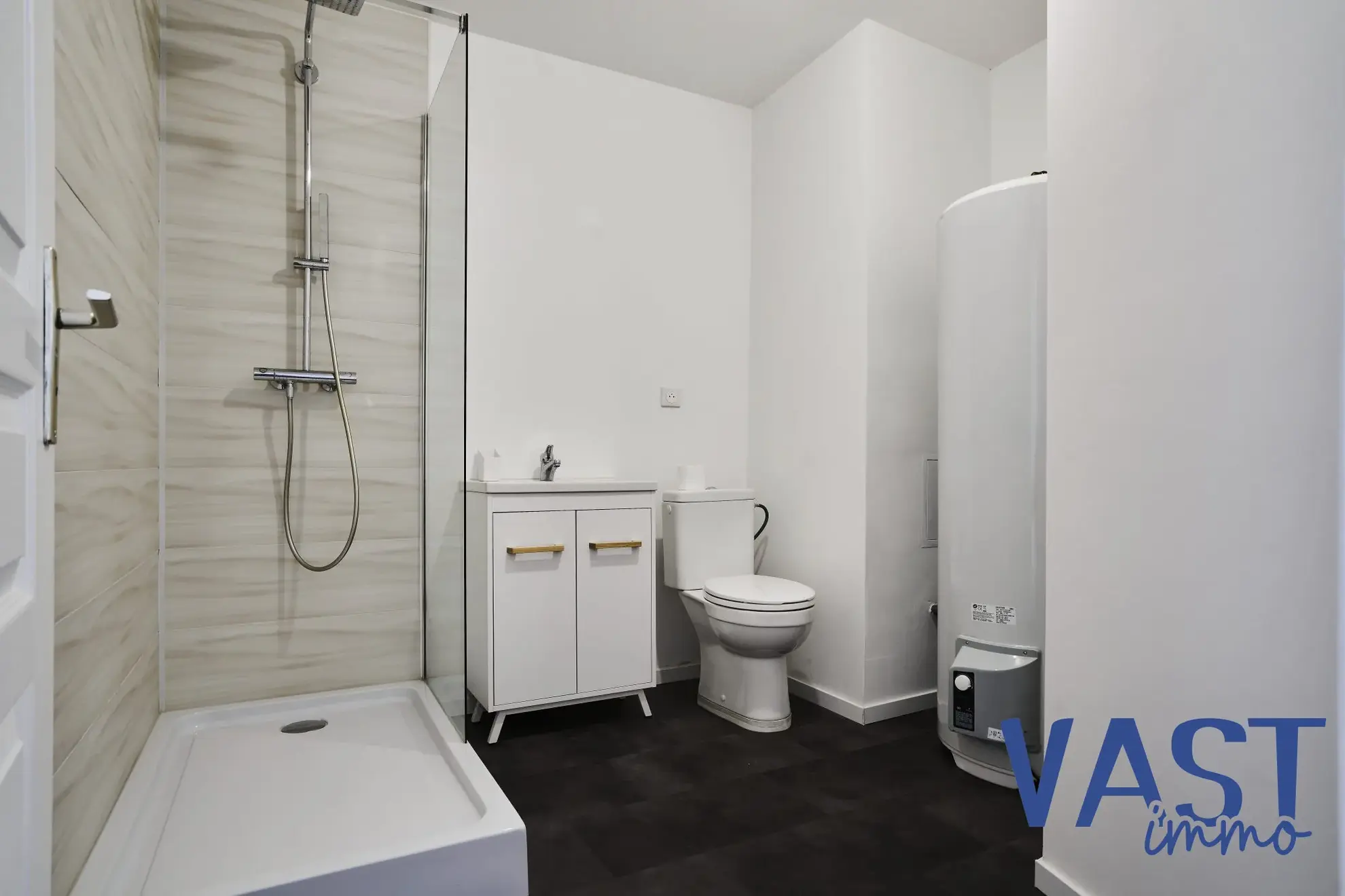 Maison 92m² rénovée avec terrasse à Roubaix - Opportunité à saisir 