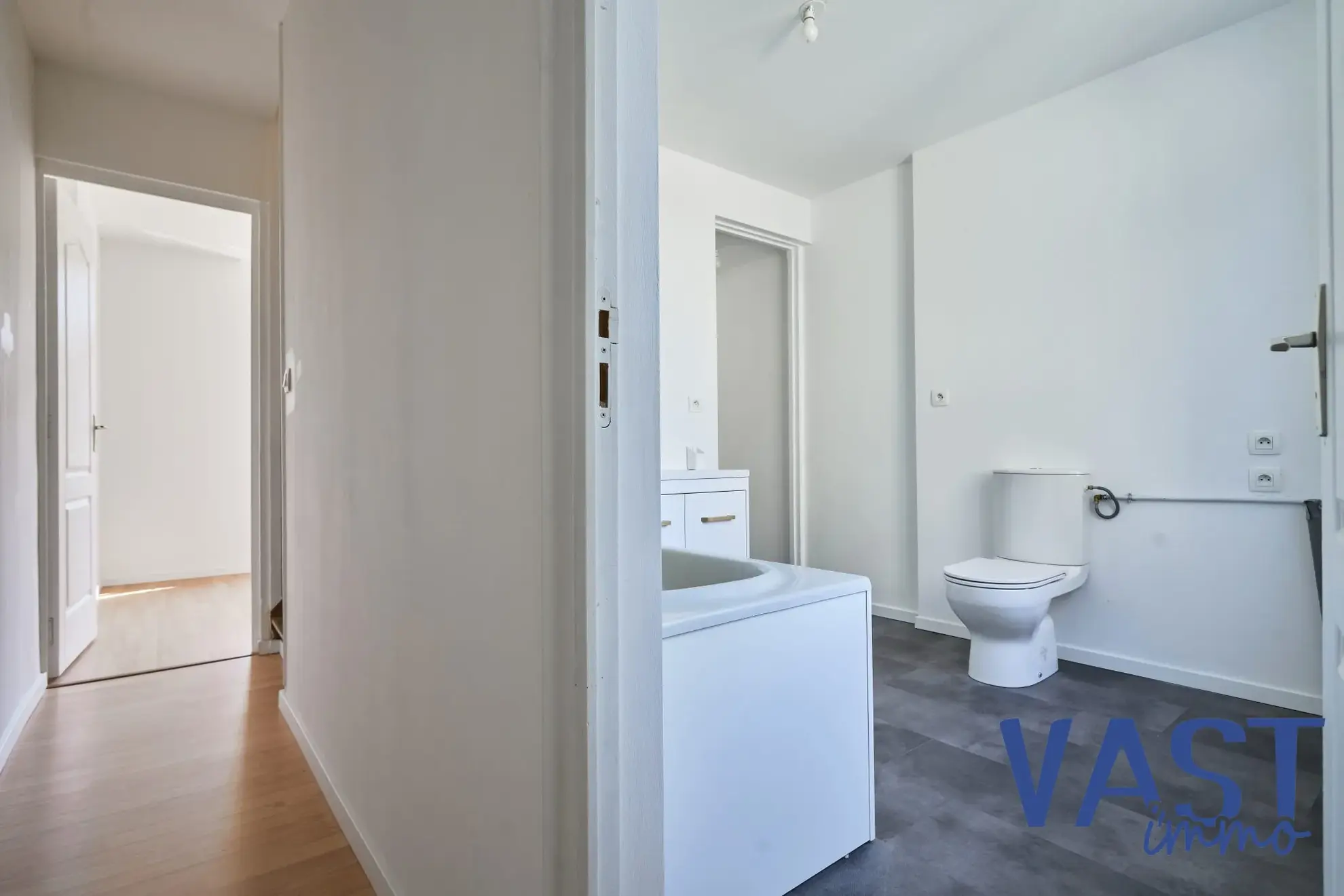 Maison 92m² rénovée avec terrasse à Roubaix - Opportunité à saisir 