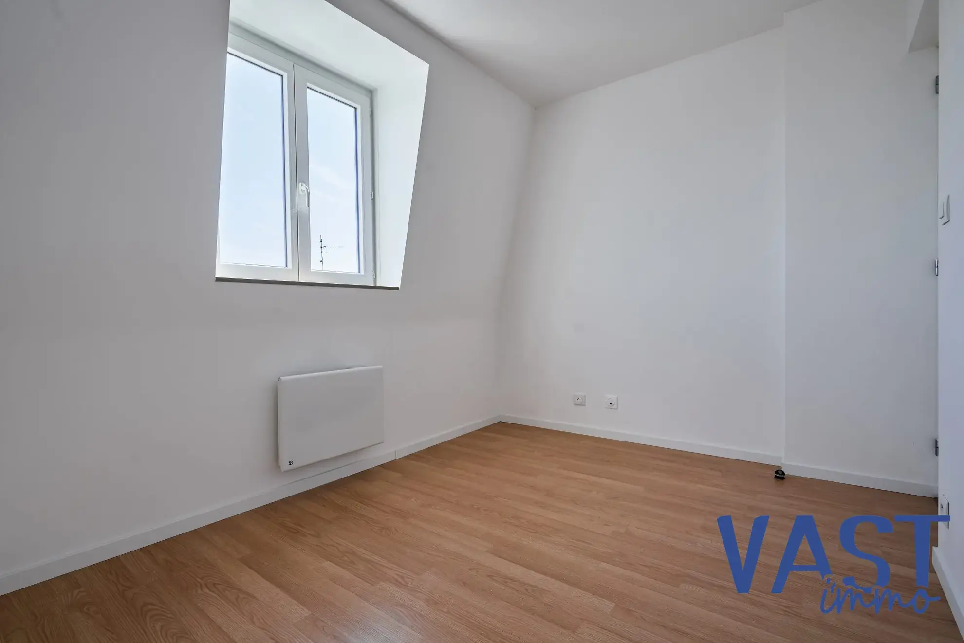 Maison 92m² rénovée avec terrasse à Roubaix - Opportunité à saisir 