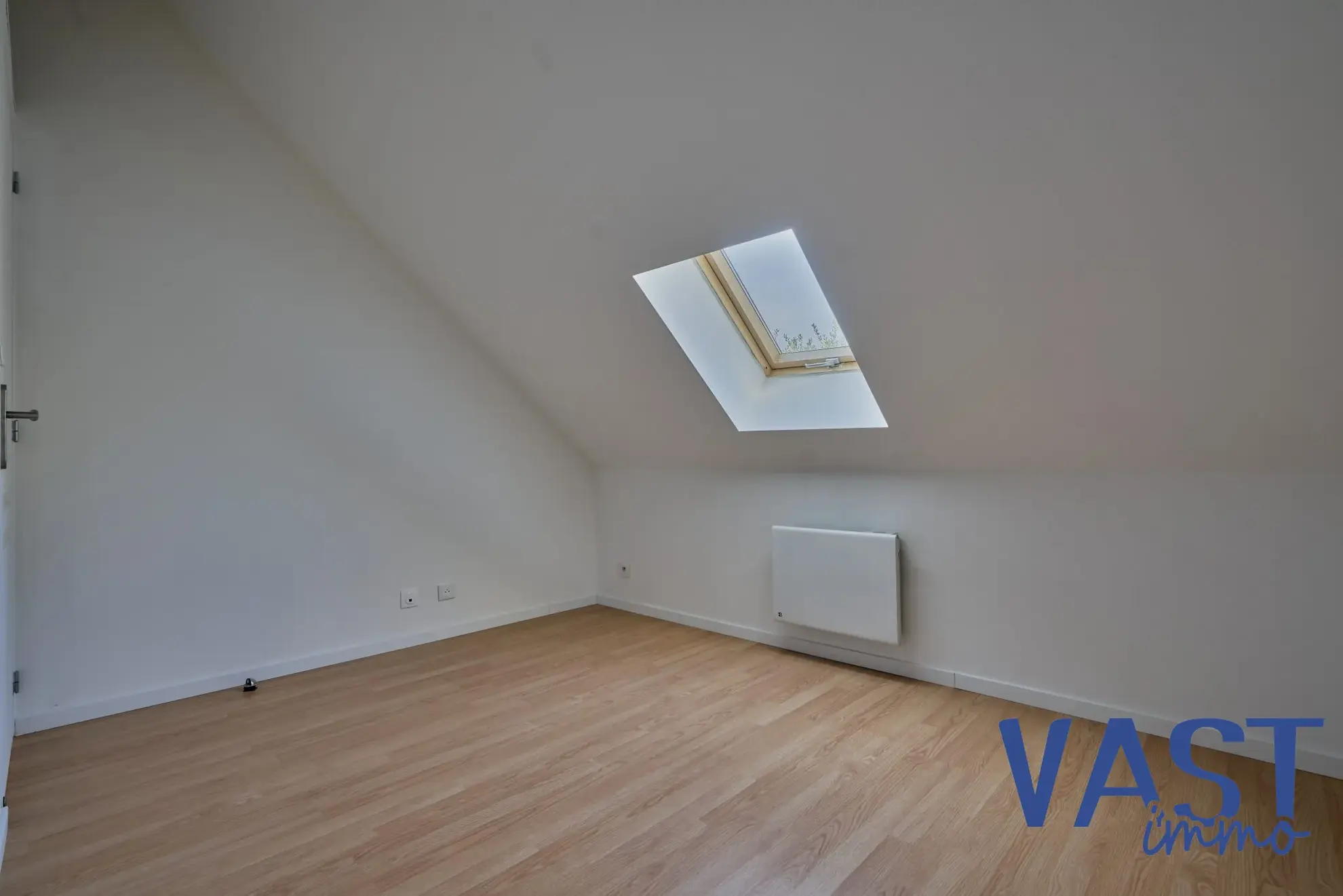 Maison 92m² rénovée avec terrasse à Roubaix - Opportunité à saisir 