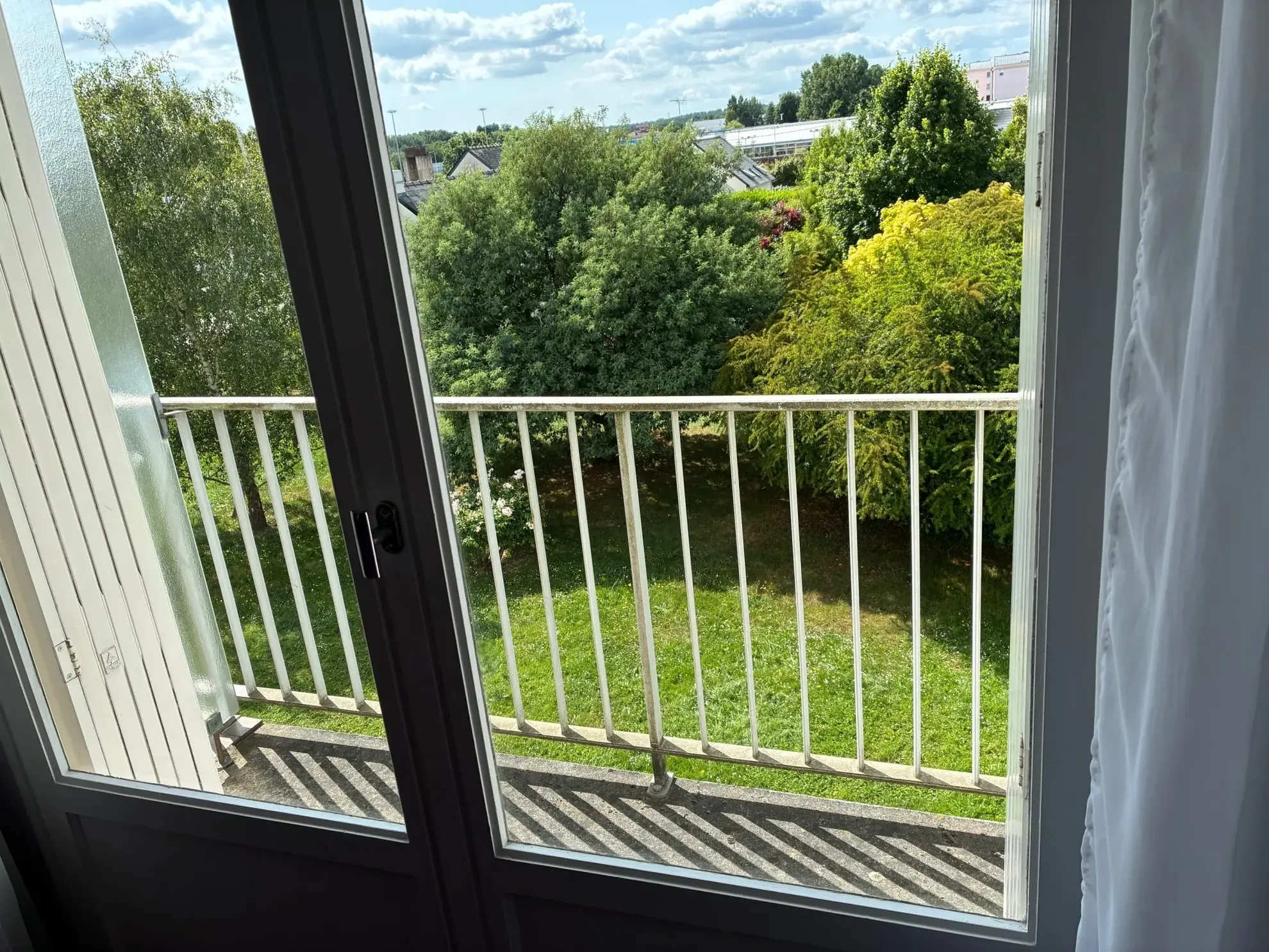 Appartement T3 avec balcon et parking à Orvault, 66 m² 