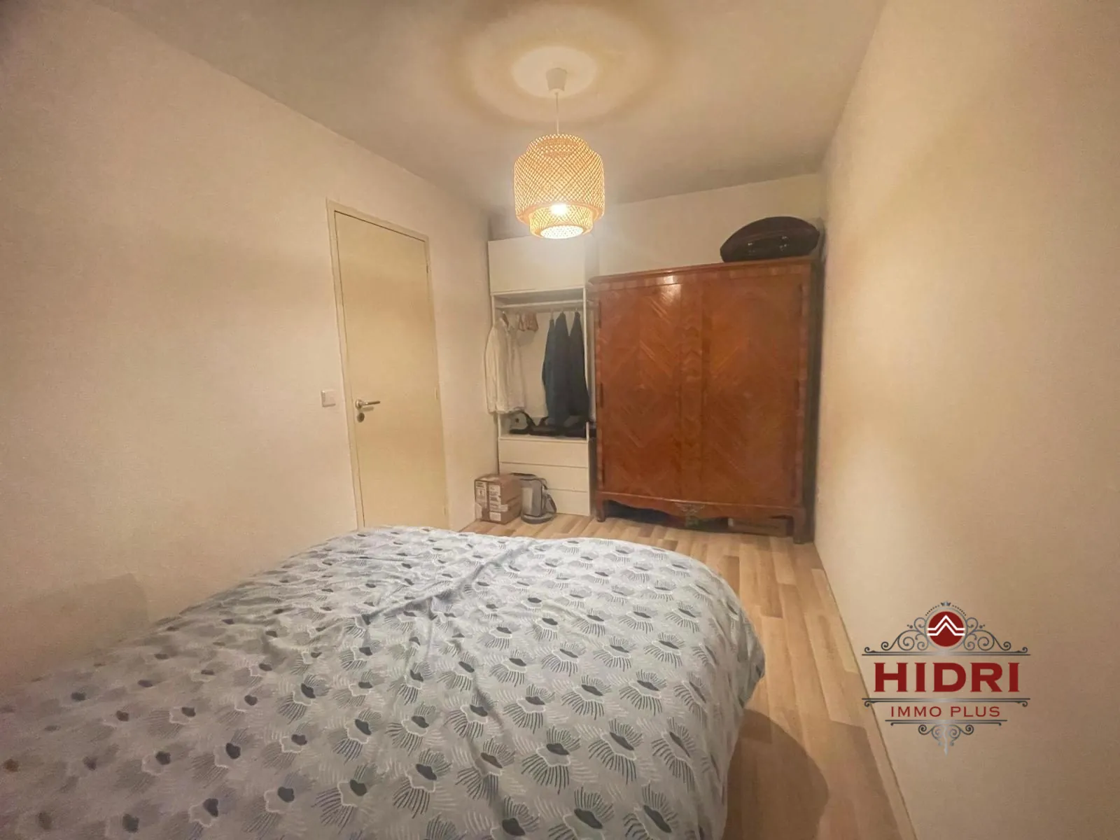 À vendre appartement T2 avec terrasse à Grenoble - 43 m², proche commodités 