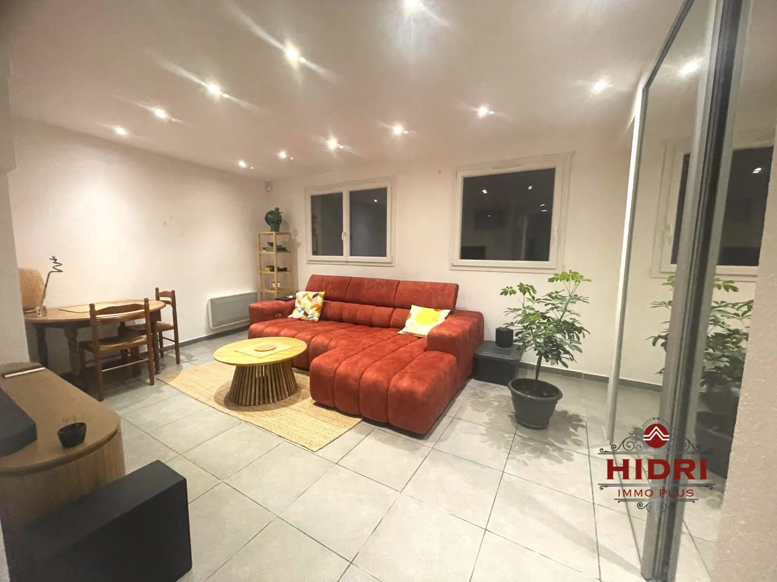 À vendre appartement T2 avec terrasse à Grenoble - 43 m², proche commodités 
